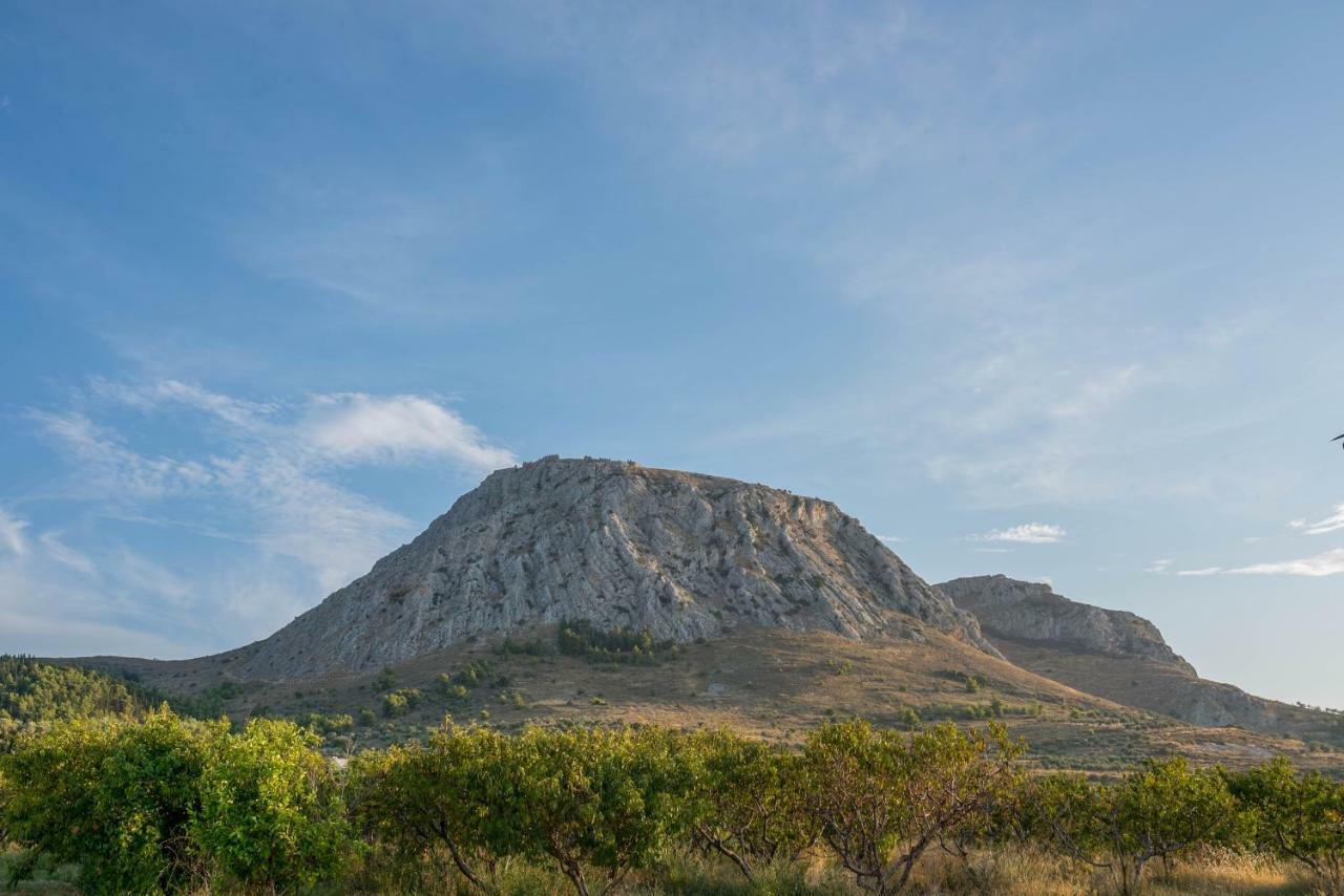 North Corinth Exterior photo